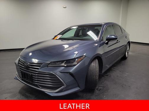2019 Toyota Avalon XLE