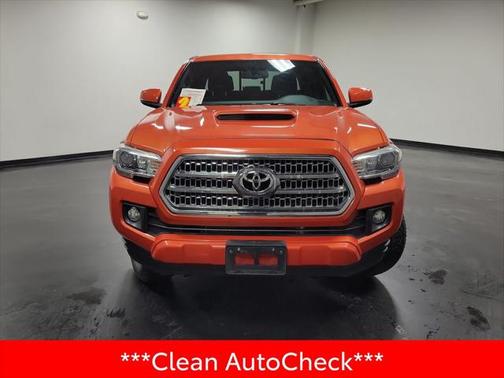 2016 Toyota Tacoma TRD Sport