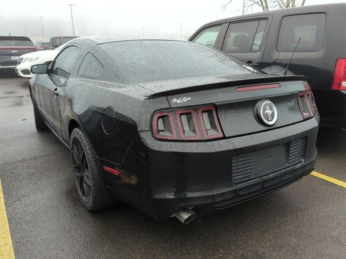 2014 Ford Mustang V6