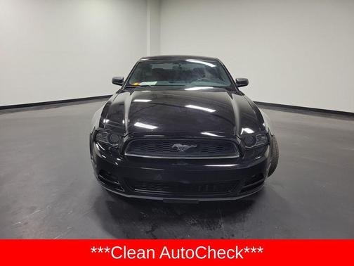 2014 Ford Mustang V6