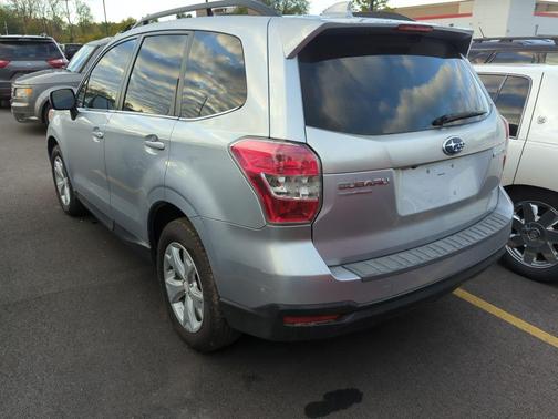2016 Subaru Forester 2.5i Limited
