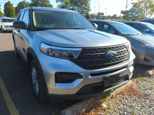2020 Ford Explorer Base