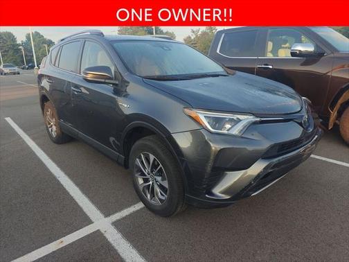 2018 Toyota RAV4 Hybrid SE