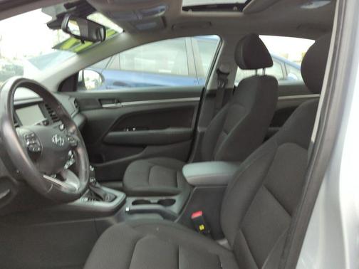 2019 Hyundai ELANTRA Value Edition