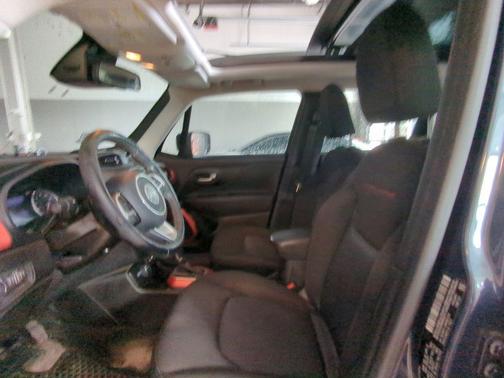 Slate Blue Pearlcoat 2021 Jeep Renegade Trailhawk