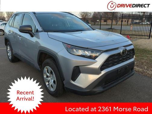 2020 Toyota RAV4 LE