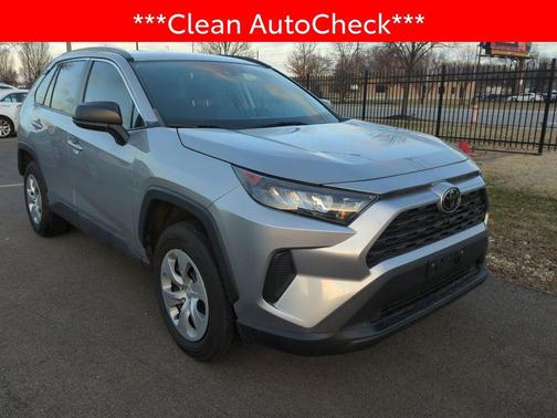 2020 Toyota RAV4 LE