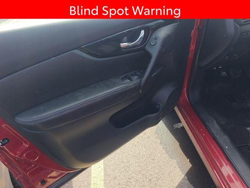 2018 Nissan Rogue Sport SV