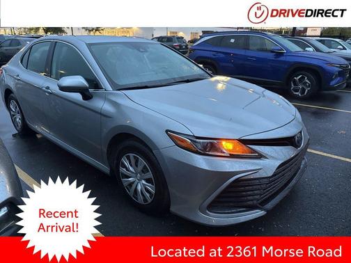 2024 Toyota Camry Hybrid LE