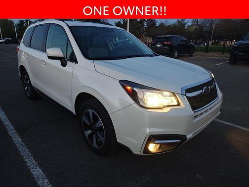 Crystal White Pearl 2018 Subaru Forester 2.5i Limited