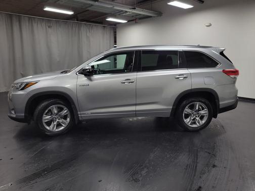 2018 Toyota Highlander Hybrid Platinum