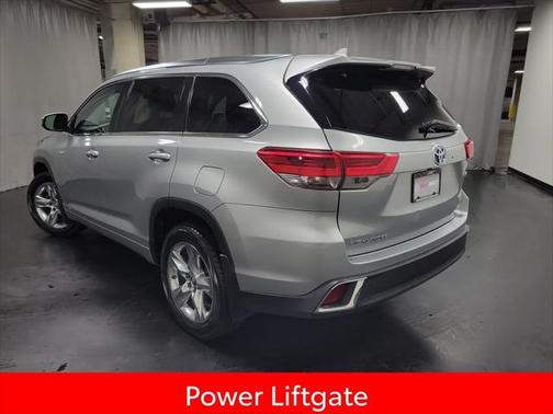 2018 Toyota Highlander Hybrid Platinum