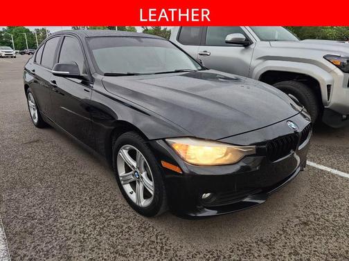 Black Sapphire Metallic 2015 BMW 320 i