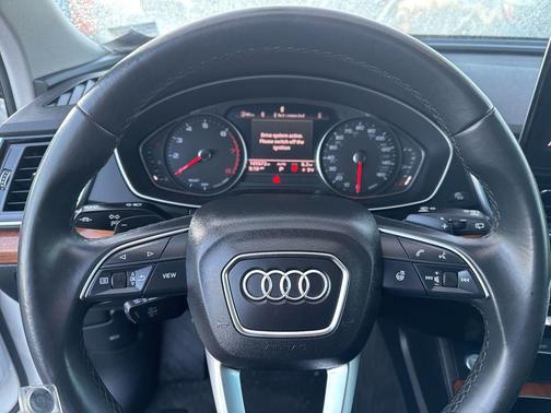 2021 Audi Q5 45 Premium