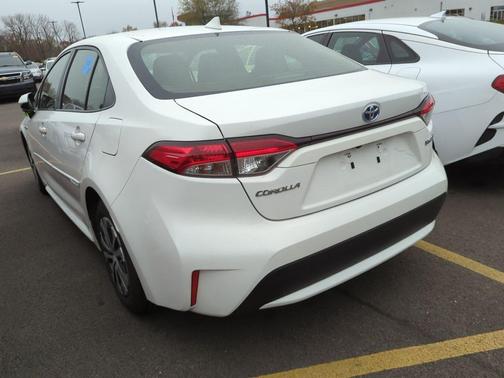 2020 Toyota Corolla Hybrid LE
