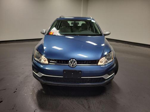 2017 Volkswagen Golf Alltrack TSI SE