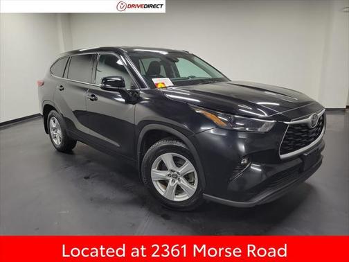2022 Toyota Highlander LE