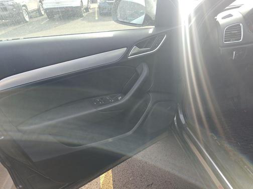 2018 Audi Q3 2.0T Premium