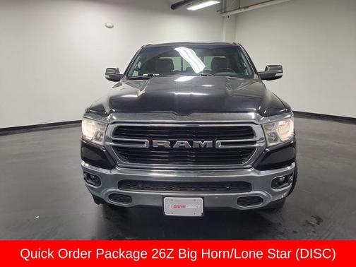 Diamond Black Crystal Pearlcoat 2019 RAM 1500 Big Horn