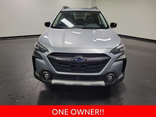 Ice Silver Metallic 2023 Subaru Outback Limited