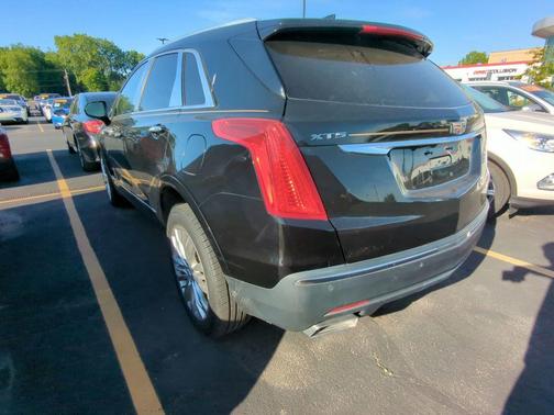 Stellar Black Metallic 2018 Cadillac XT5 Premium Luxury