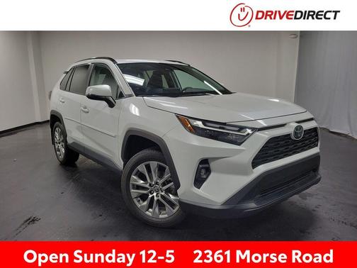 Wind Chill Pearl 2023 Toyota RAV4 XLE Premium