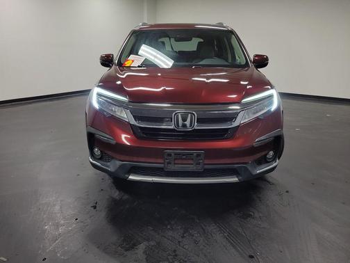 2019 Honda Pilot Touring 8-Passenger