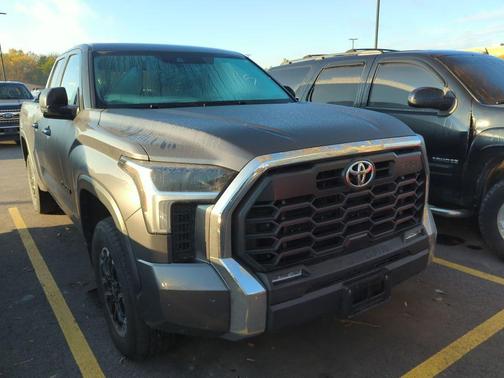 2023 Toyota Tundra SR5