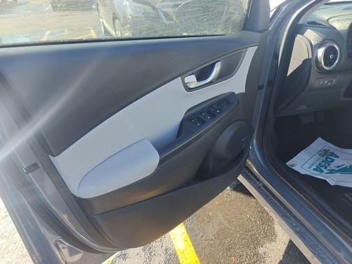 2023 Hyundai KONA EV Limited