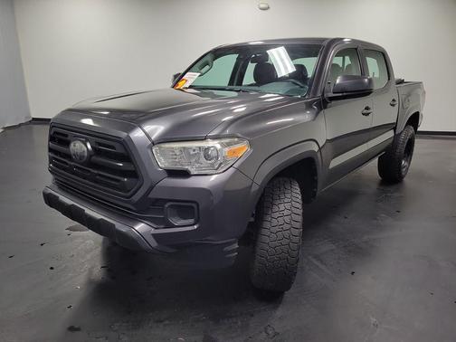 2018 Toyota Tacoma SR