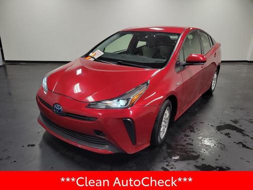 2022 Toyota Prius LE