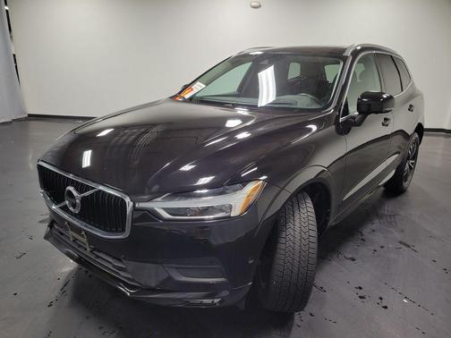 2018 Volvo XC60 T6 Momentum