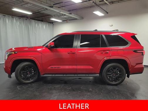 2024 Toyota Sequoia SR5