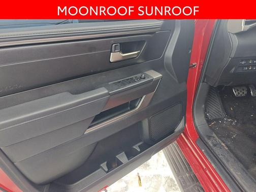 2024 Toyota Sequoia SR5