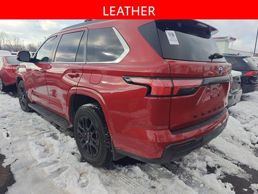 2024 Toyota Sequoia SR5