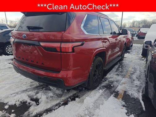 2024 Toyota Sequoia SR5