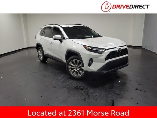 Wind Chill Pearl 2024 Toyota RAV4 XLE Premium