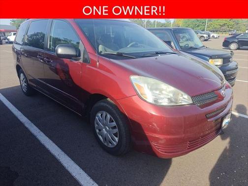 2005 Toyota Sienna LE