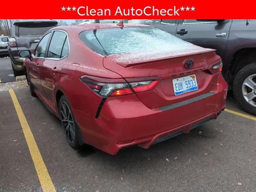 2024 Toyota Camry SE