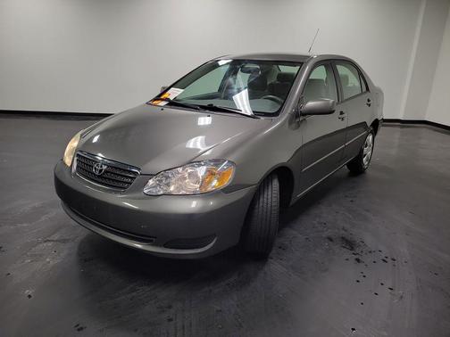 2005 Toyota Corolla LE