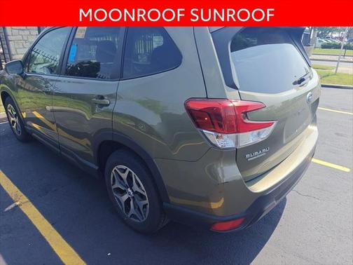 2022 Subaru Forester Premium