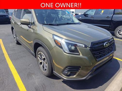 2022 Subaru Forester Premium