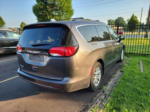 2020 Chrysler Voyager LXI