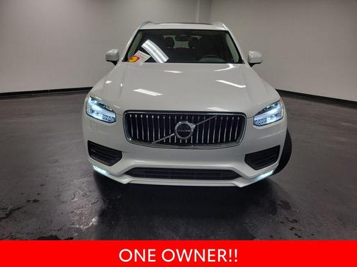 2023 Volvo XC90 B5 Core