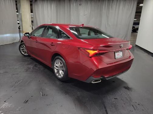 2019 Toyota Avalon XLE