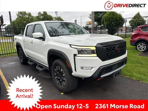 Glacier White 2022 Nissan Frontier PRO-4X