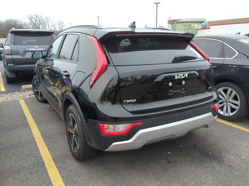 2024 Kia Niro LX