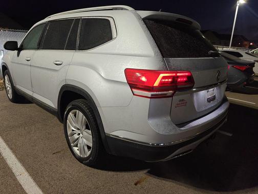 2018 Volkswagen Atlas 3.6L SEL Premium