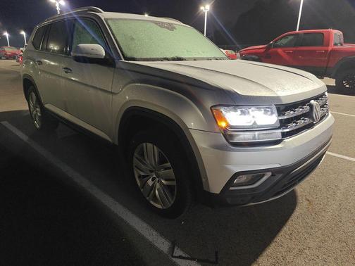 2018 Volkswagen Atlas 3.6L SEL Premium