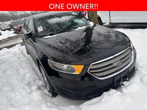 2018 Ford Taurus SEL